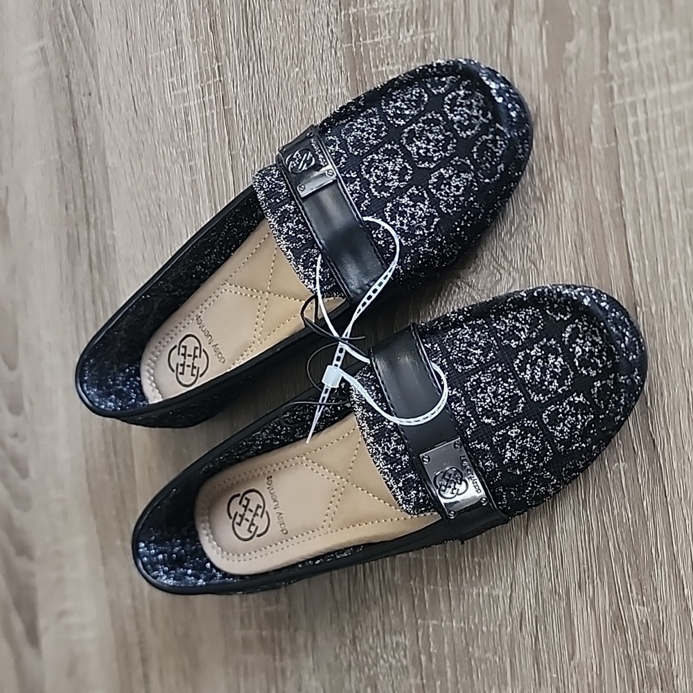 Daisy Fuentes Memory Foam Slip On Flats